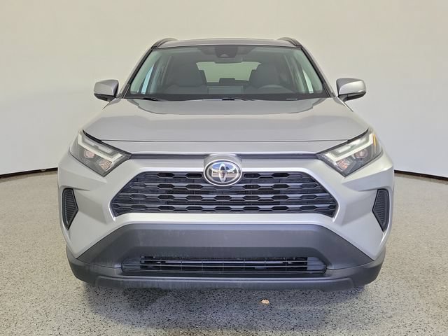 Used 2025 Toyota RAV4 XLE w/ Convenience Package FWD image 3