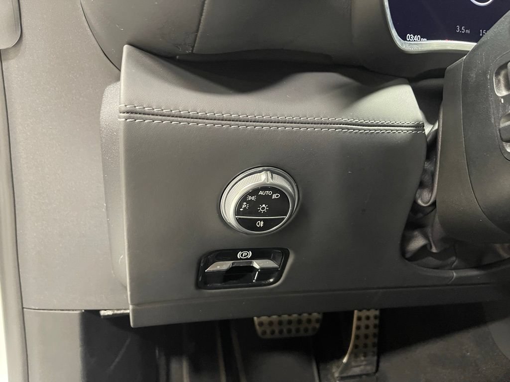 Used 2022 Mercedes-Benz SL 63 AMG 4MATIC image 19