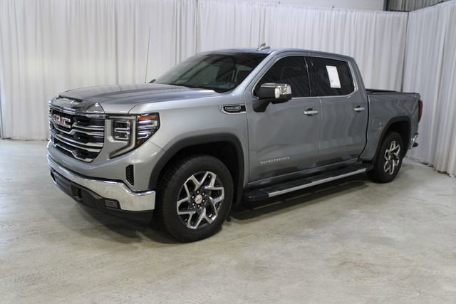 Used 2024 GMC Sierra 1500 SLT w/ SLT Premium Plus Package image 28