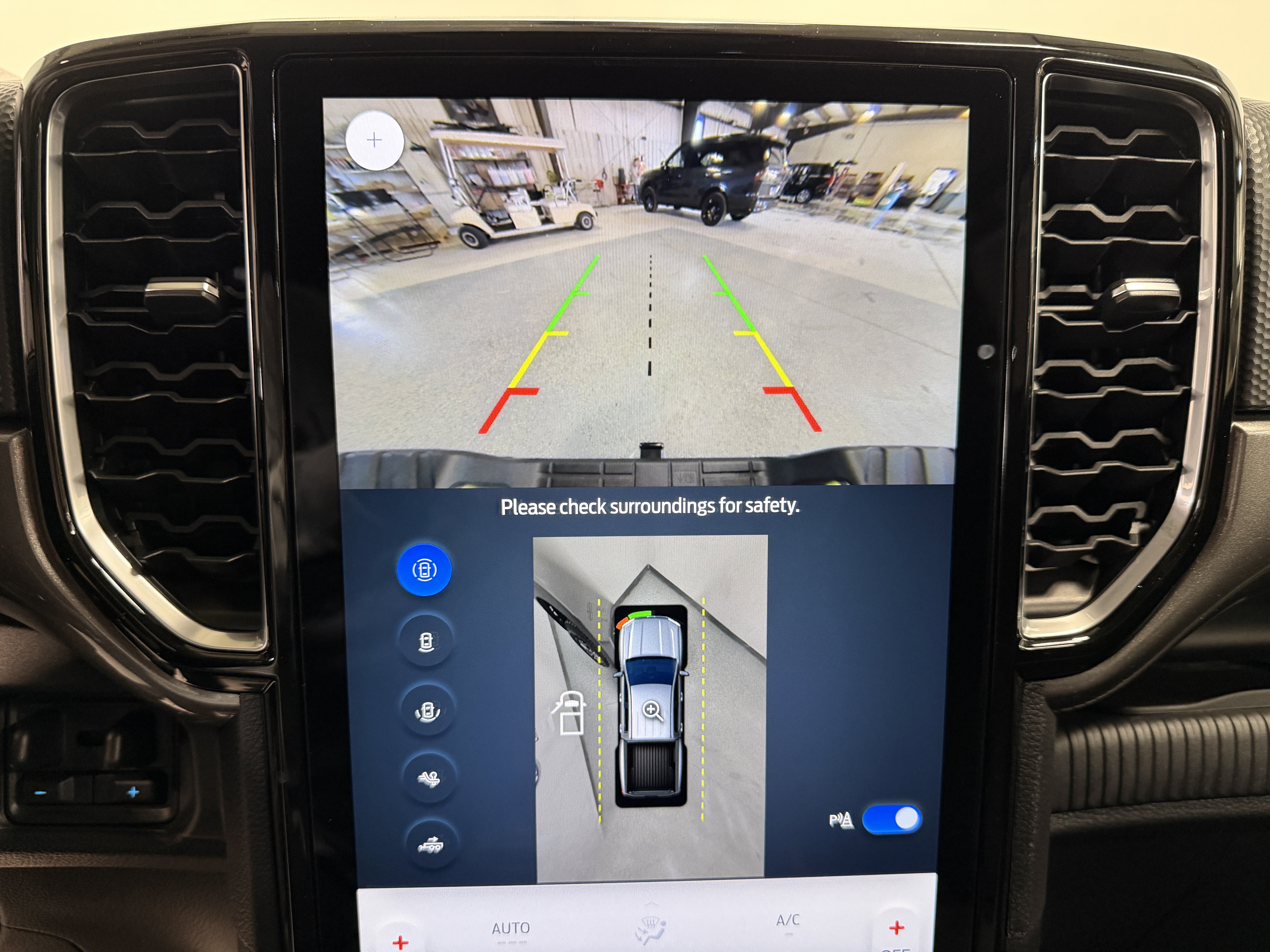 New 2026 Ford Ranger XLT image 9