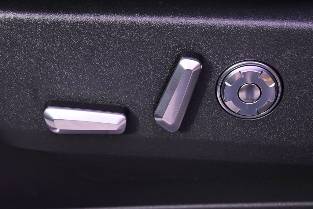 New 2026 Lincoln Navigator L Reserve w/ Jet Appearance Package image 14