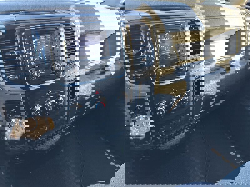 Used 2014 RAM 1500 Express image 46