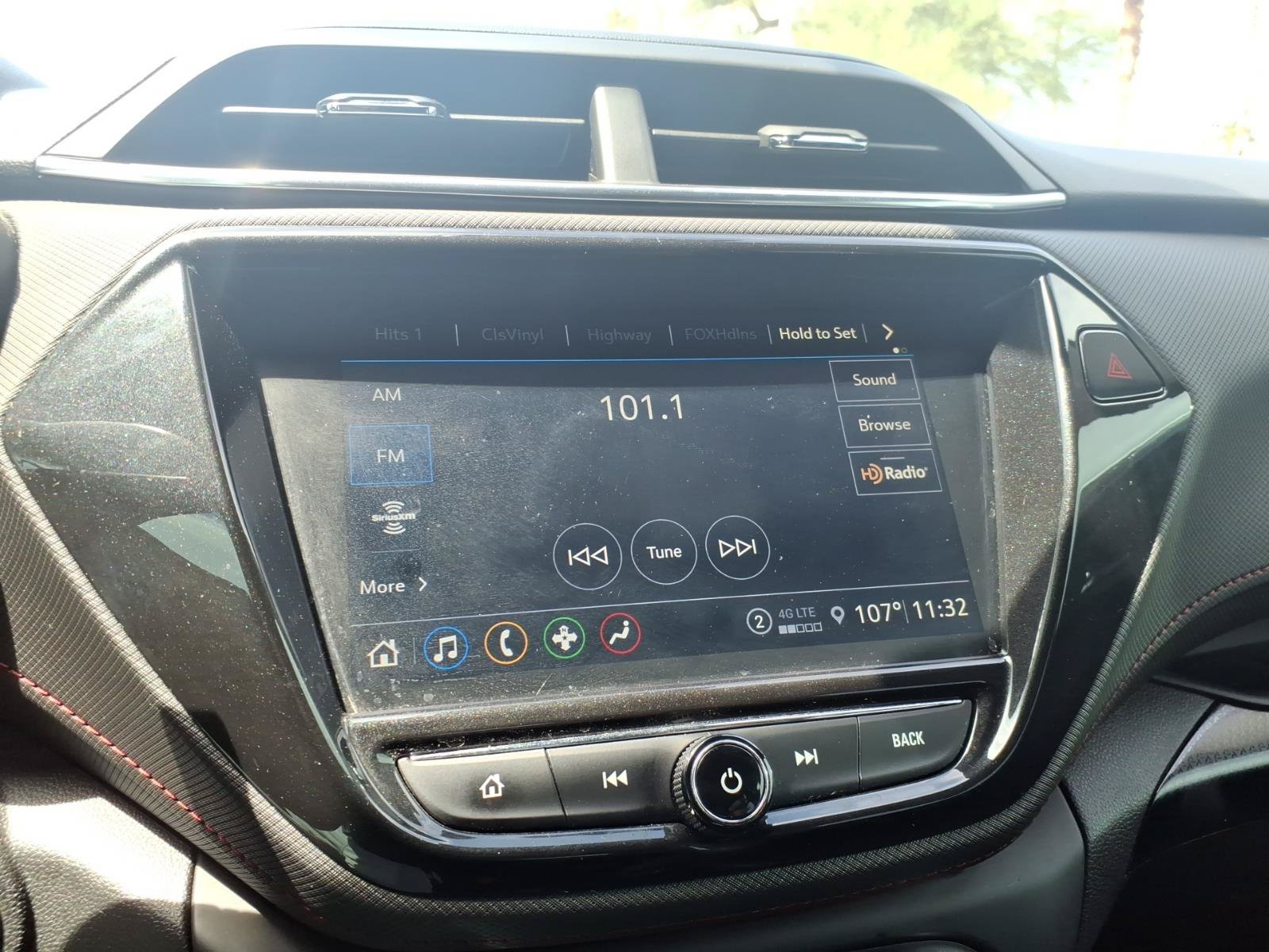 Used 2021 Chevrolet TrailBlazer RS w/ Sun and Liftgate Package FWD image 21