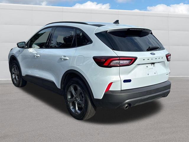 Used 2025 Ford Escape ST-Line image 3
