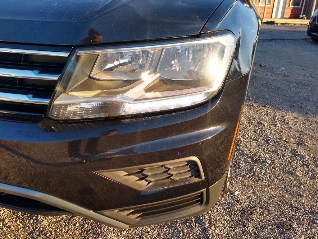 Used 2021 Volkswagen Tiguan S image 7