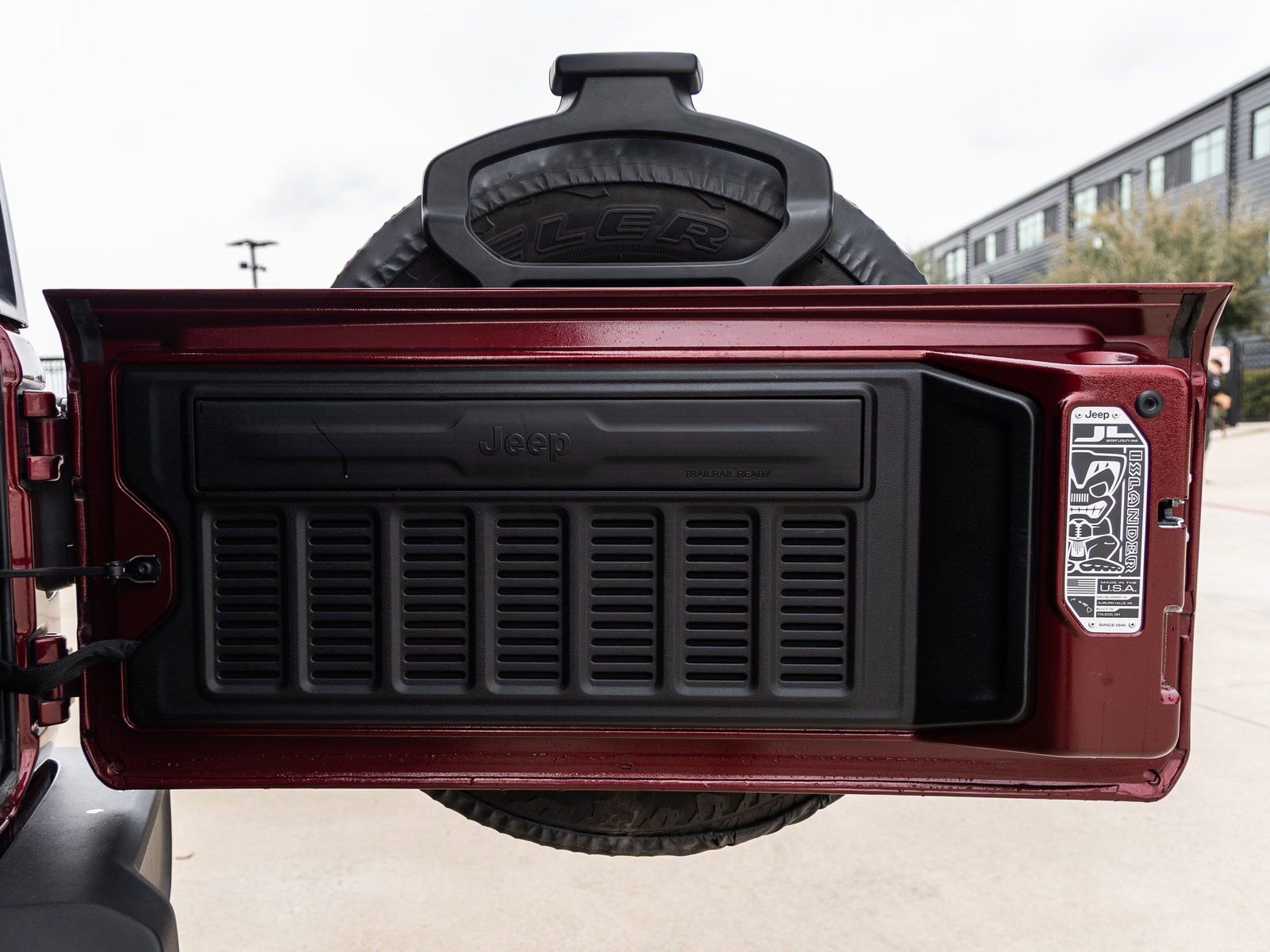 Used 2021 Jeep Wrangler Unlimited Islander image 35