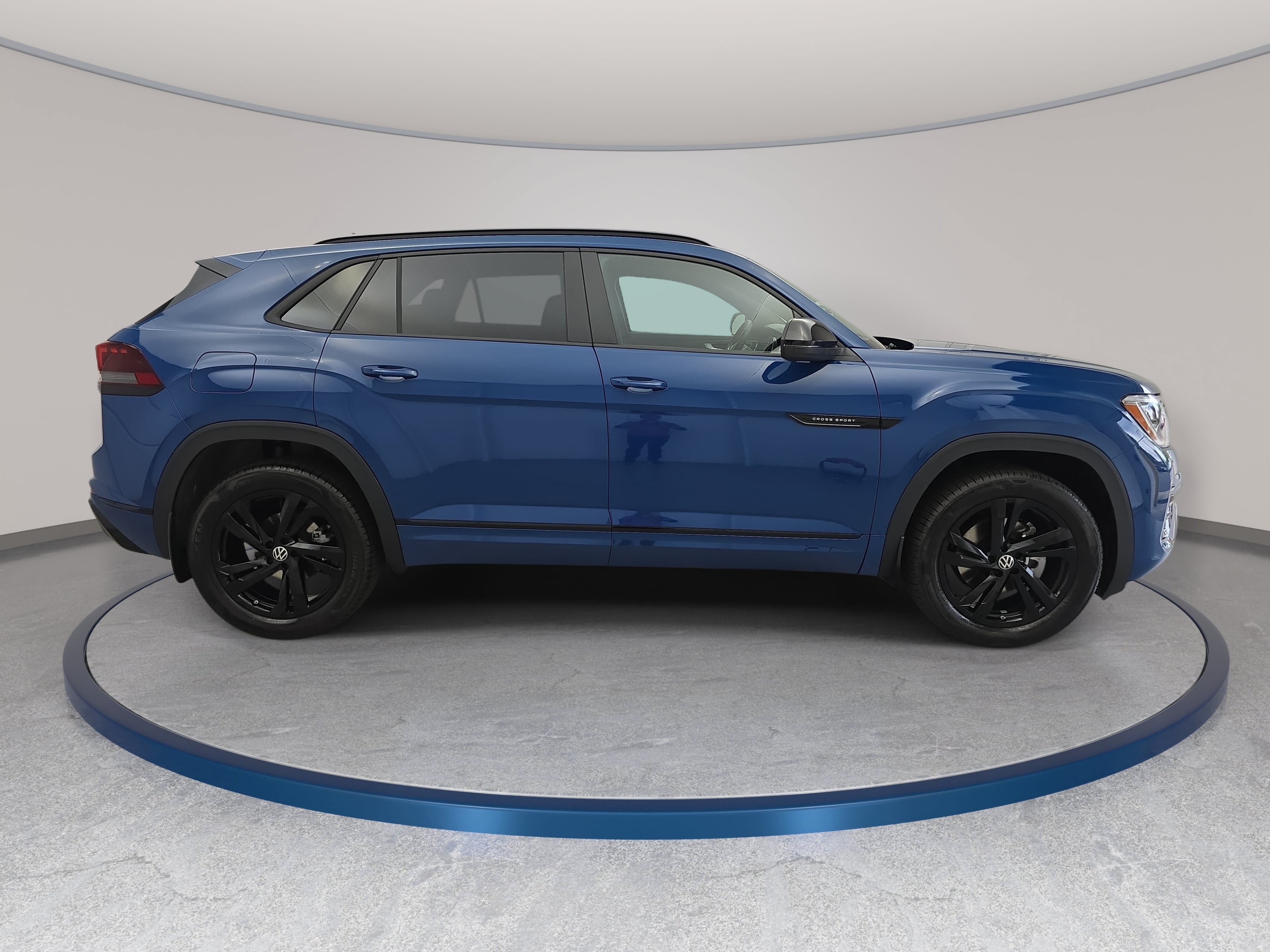 New 2026 Volkswagen Atlas Cross Sport SEL R-Line AWD/4WD image 4