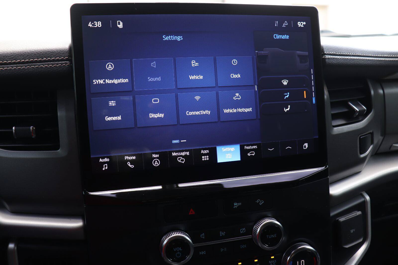 Used 2022 Ford Expedition XLT AWD/4WD image 31
