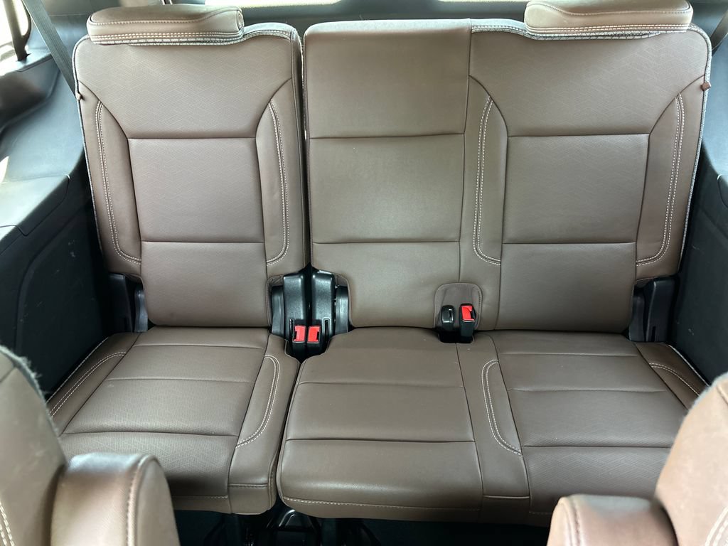 Used 2023 Chevrolet Tahoe High Country w/ Premium Package 2 AWD/4WD image 21