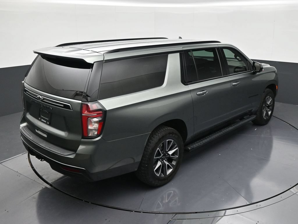 Used 2023 Chevrolet Suburban Z71 AWD/4WD image 16