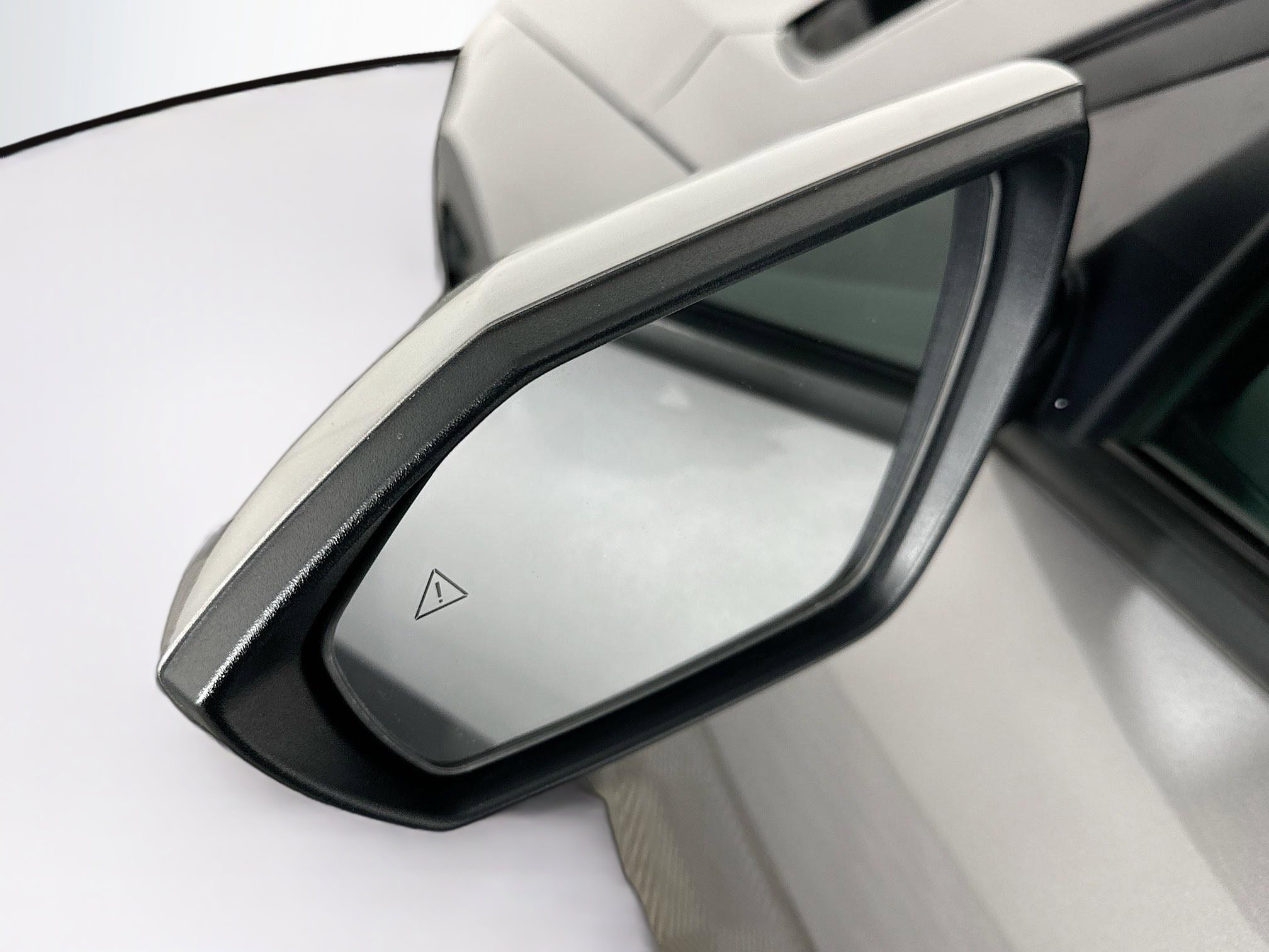 Used 2023 Hyundai Elantra SEL w/ Convenience Package FWD image 16