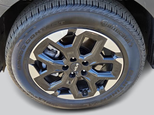 Certified 2024 Kia Sorento S w/ Panoramic Sunroof Package image 8