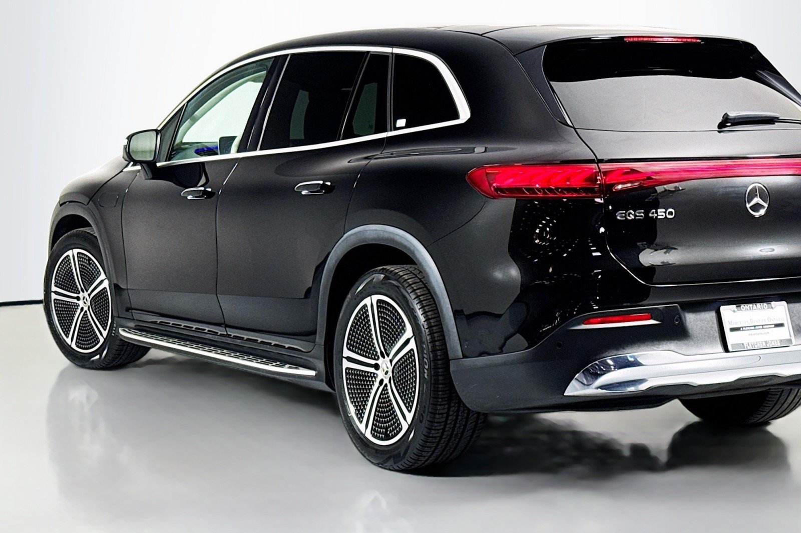 Certified 2023 Mercedes-Benz EQS 450+ 4MATIC SUV image 15