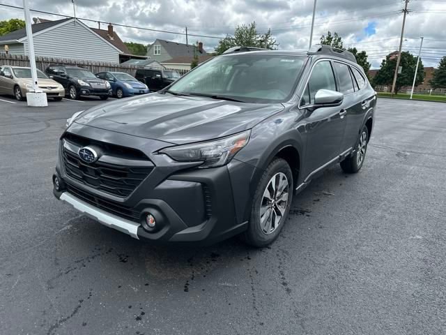 Used 2025 Subaru Outback Touring XT image 4