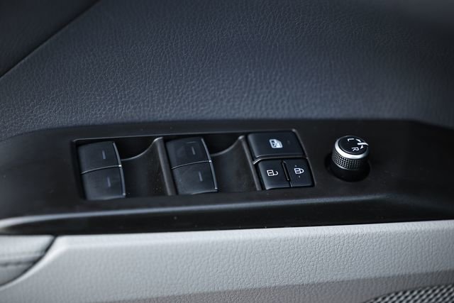 Used 2021 Toyota Camry XSE w/ Navigation Package image 16