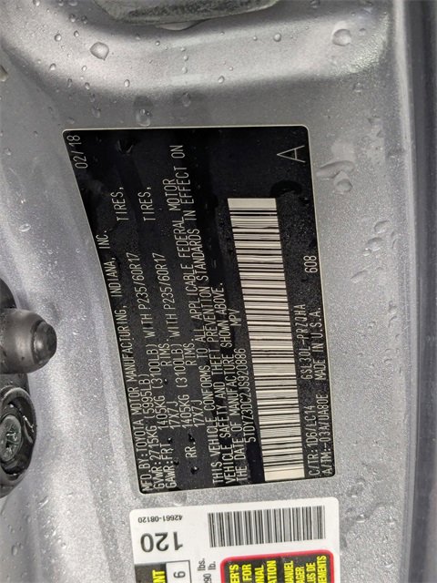 Used 2018 Toyota Sienna XLE w/ XLE Navigation Package image 38