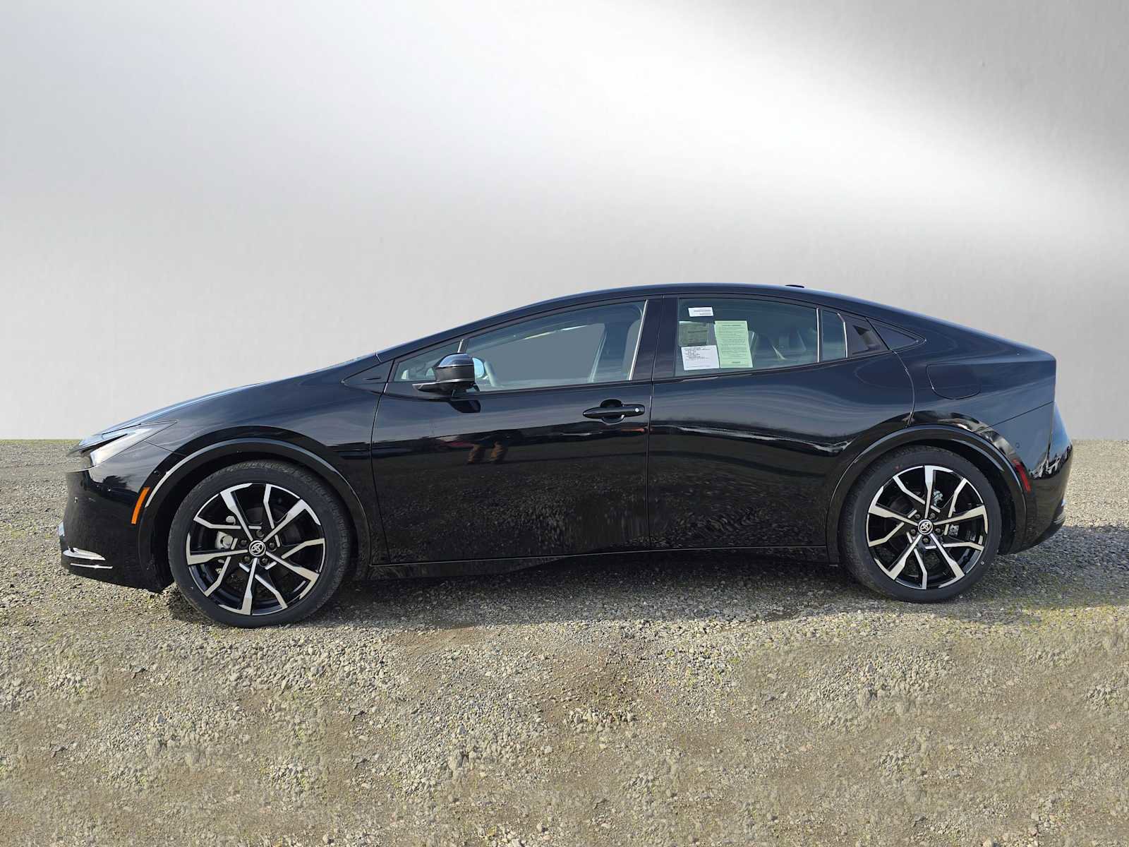 New 2025 Toyota Prius XSE Premium image 6