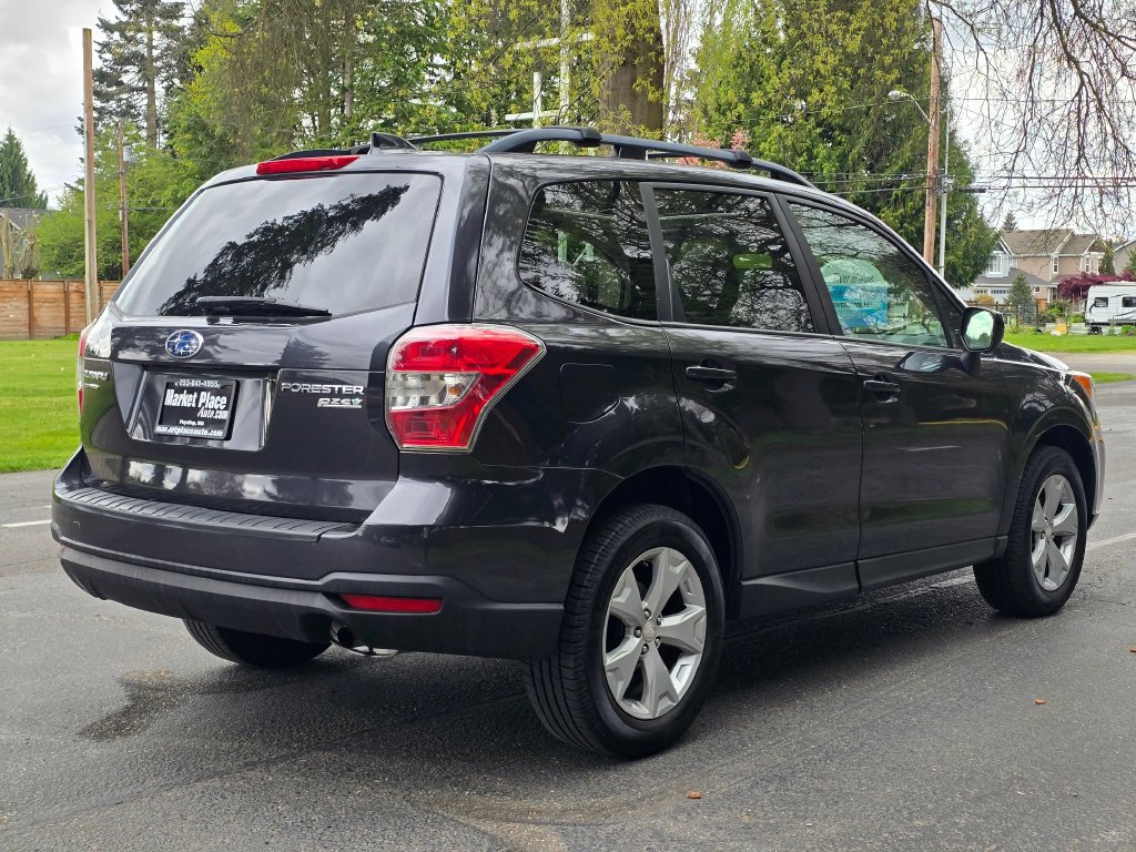Used 2016 Subaru Forester 2.5i Premium w/ All-Weather Package AWD/4WD image 6