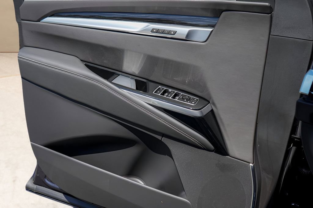 New 2026 Cadillac Escalade Sport w/ Touring Package image 16