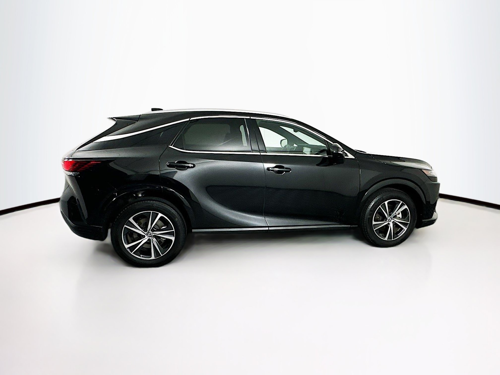 Used 2023 Lexus RX 350 Premium Plus w/ Cold Area Package AWD/4WD image 10