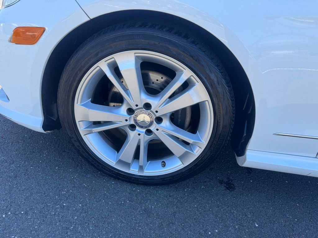 Used 2013 Mercedes-Benz E 350 Sedan image 19