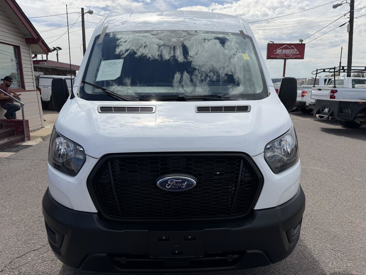Used 2023 Ford Transit 250 Medium Roof AWD w/ Load Area Protection Package image 3