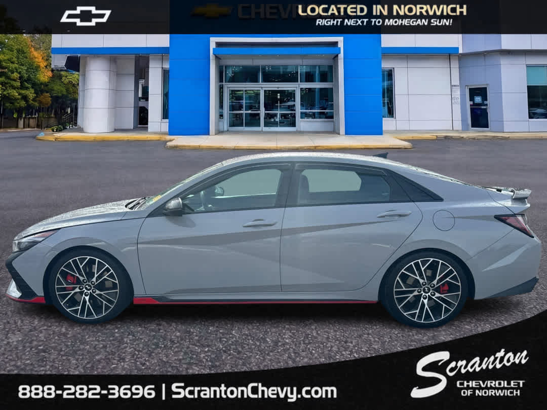 Used 2023 Hyundai Elantra N image 9