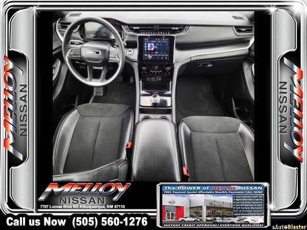 Used 2024 Jeep Grand Cherokee L Laredo AWD/4WD image 18