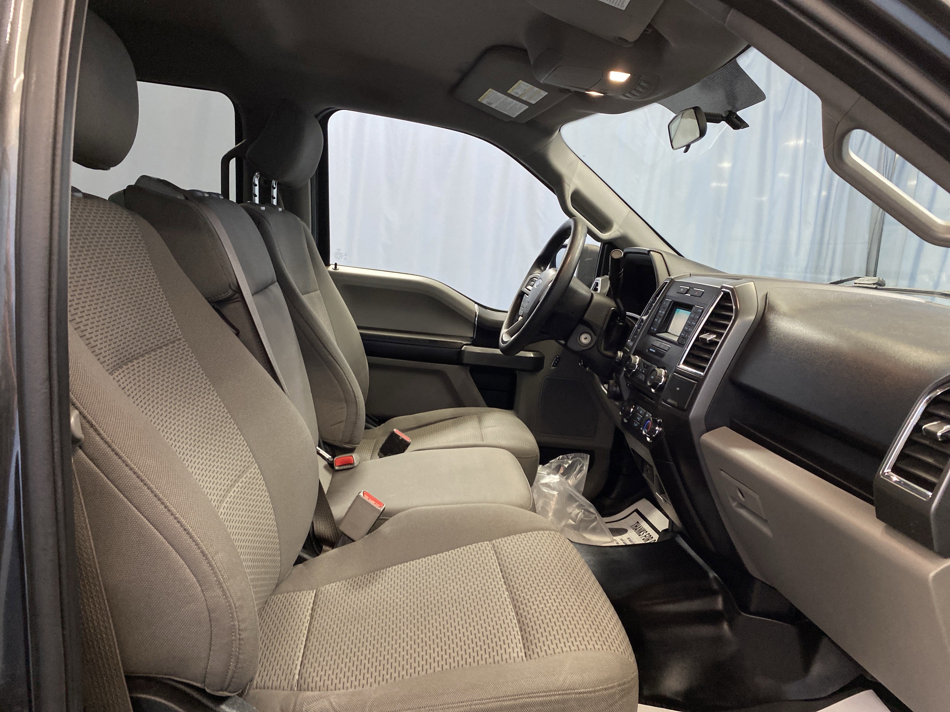 Used 2016 Ford F150 XLT w/ Trailer Tow Package image 34