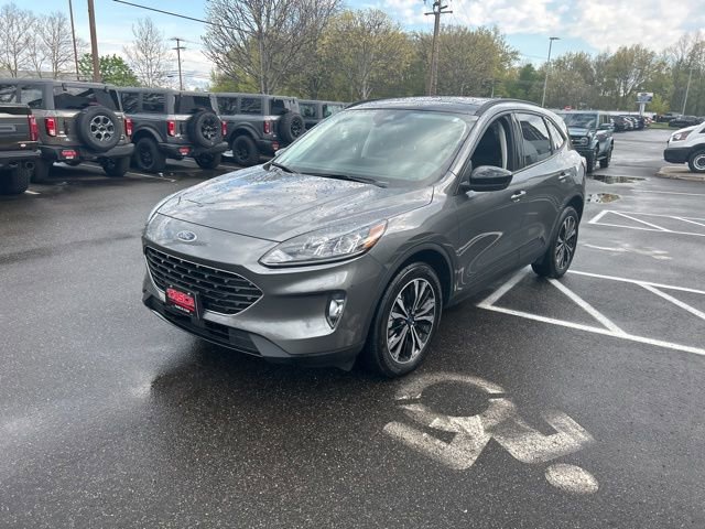 Used 2022 Ford Escape SEL w/ SEL Stealth AWD Package image 3