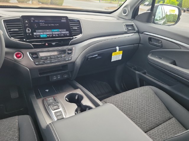 New 2026 Honda Ridgeline Sport image 11