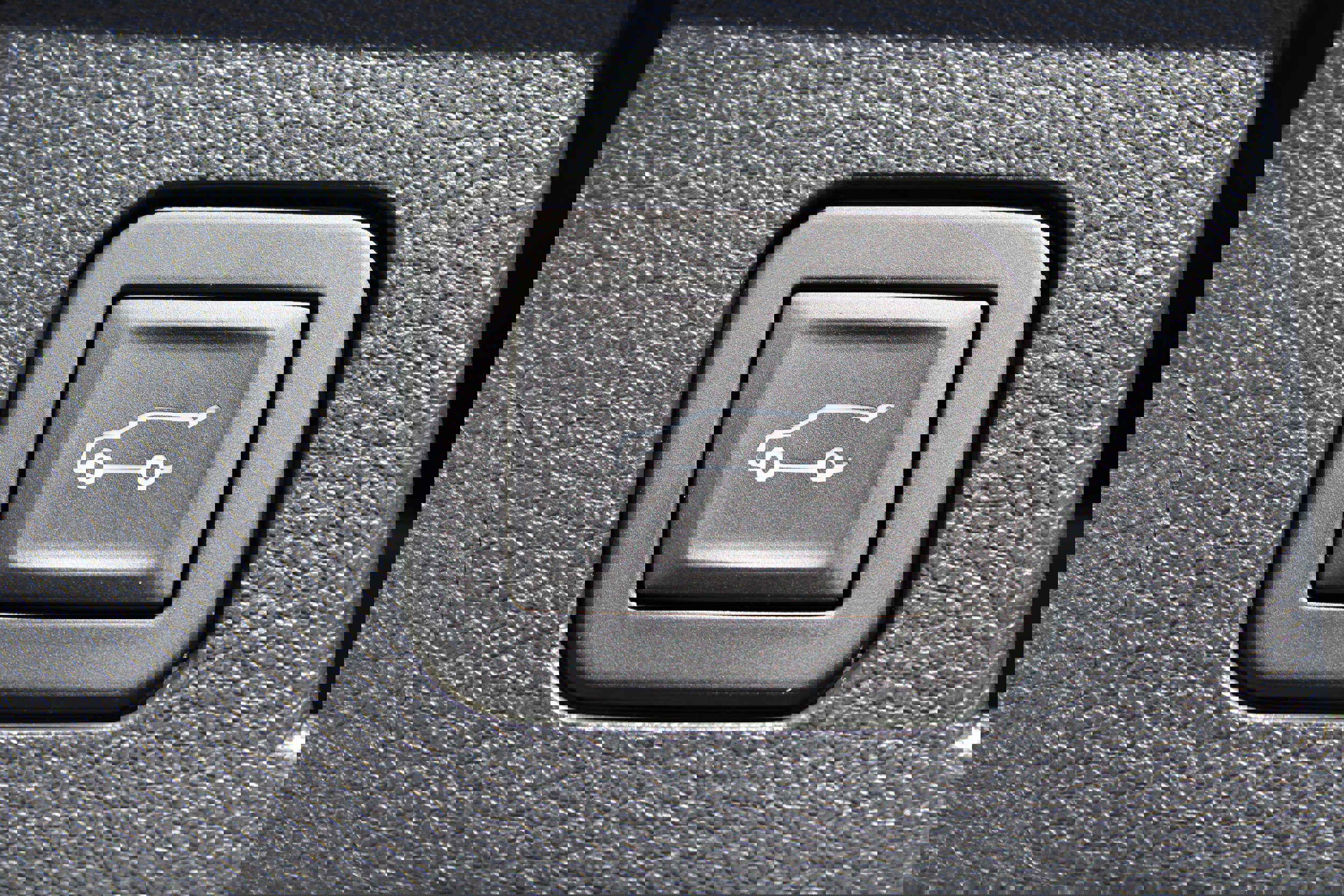 Used 2025 Chevrolet Equinox RS image 16