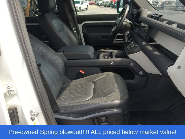 Used 2020 Land Rover Defender 110 SE AWD/4WD image 47