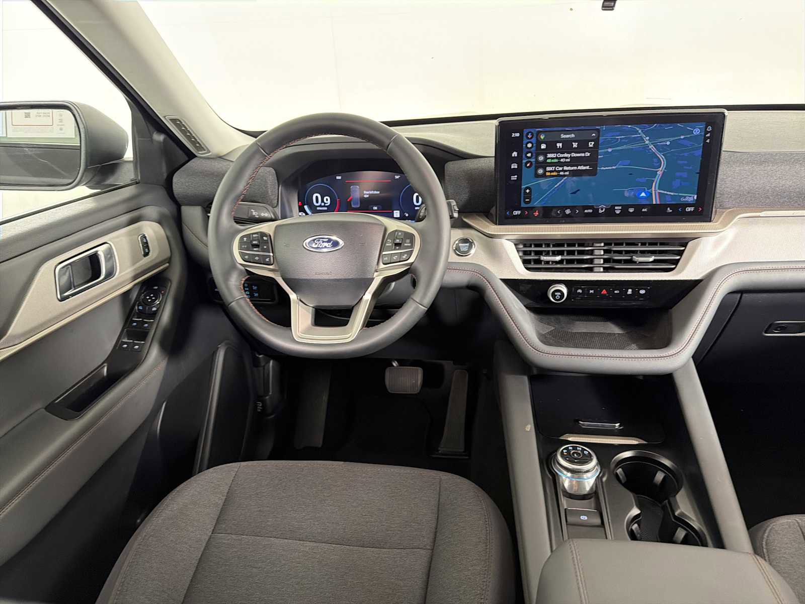 Used 2025 Ford Explorer Active image 44