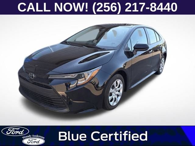 Used 2025 Toyota Corolla LE w/ Convenience Package image 1