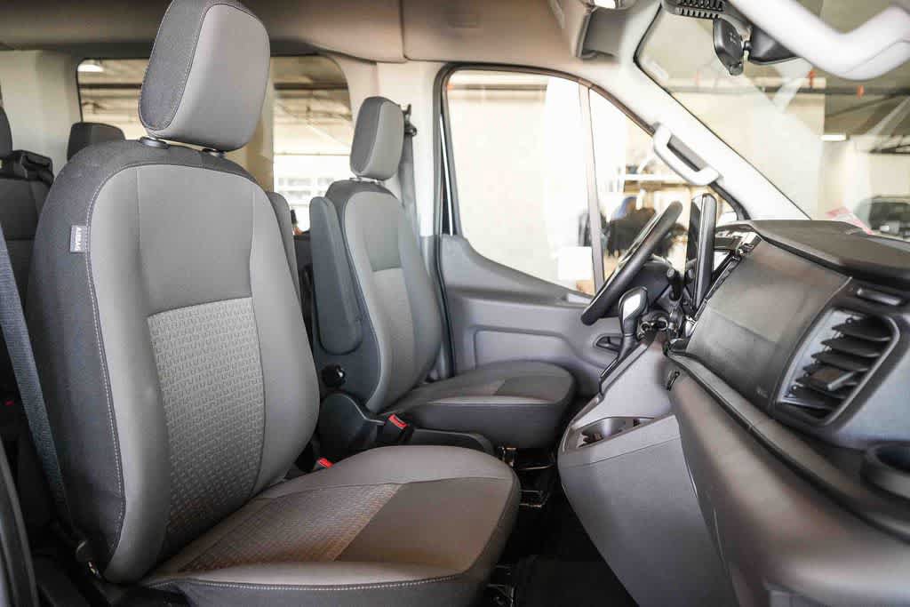 Used 2023 Ford Transit 350 XLT RWD image 15