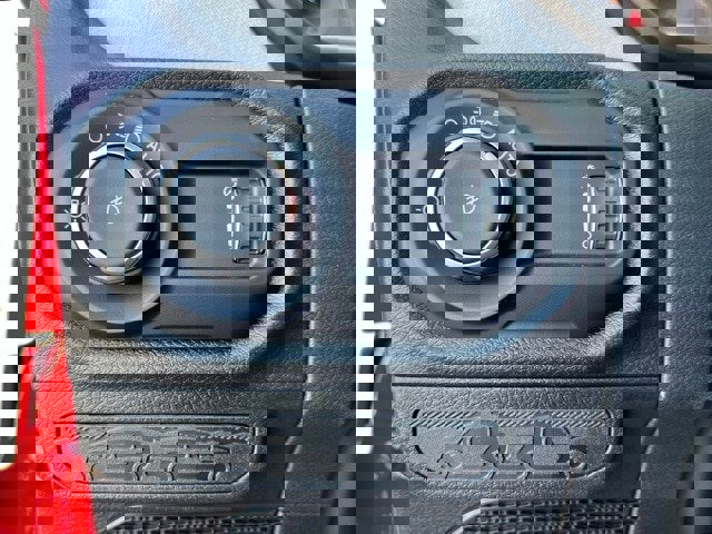 Certified 2025 Jeep Wrangler Sport S image 12