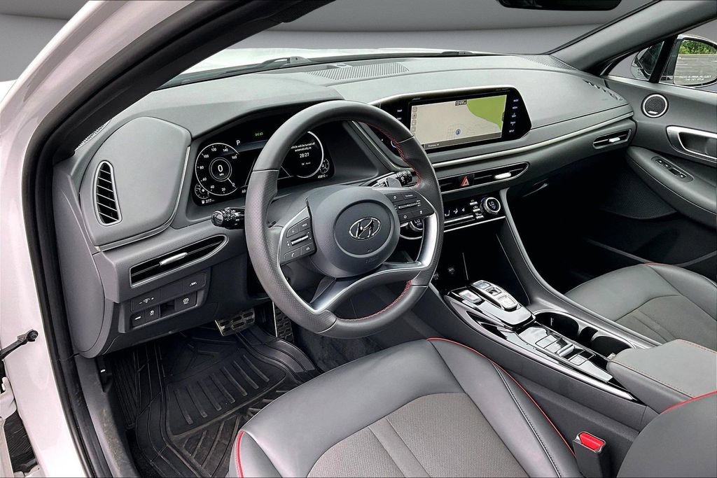 Used 2023 Hyundai Sonata SEL Plus FWD image 17