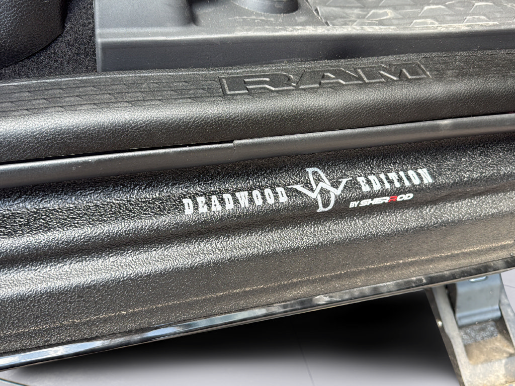 New 2025 RAM 3500 Laramie w/ Night Edition AWD/4WD image 11