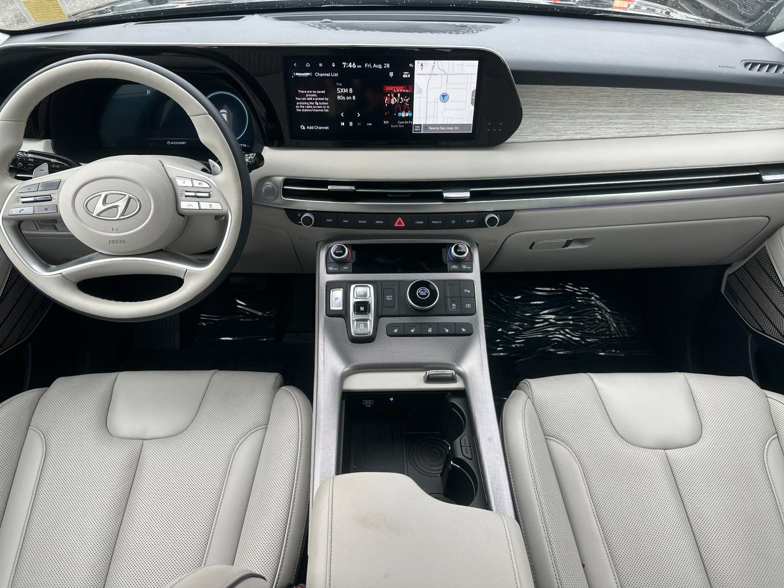 Used 2024 Hyundai Palisade Calligraphy FWD image 13