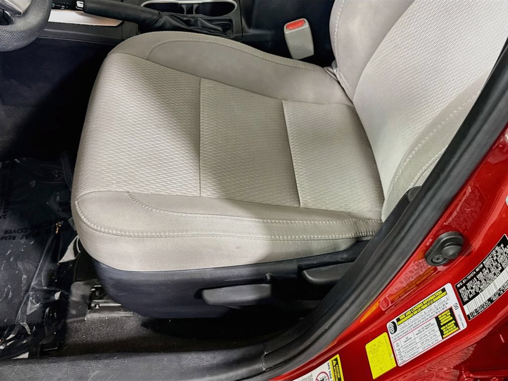 Used 2016 Toyota Corolla LE FWD image 22