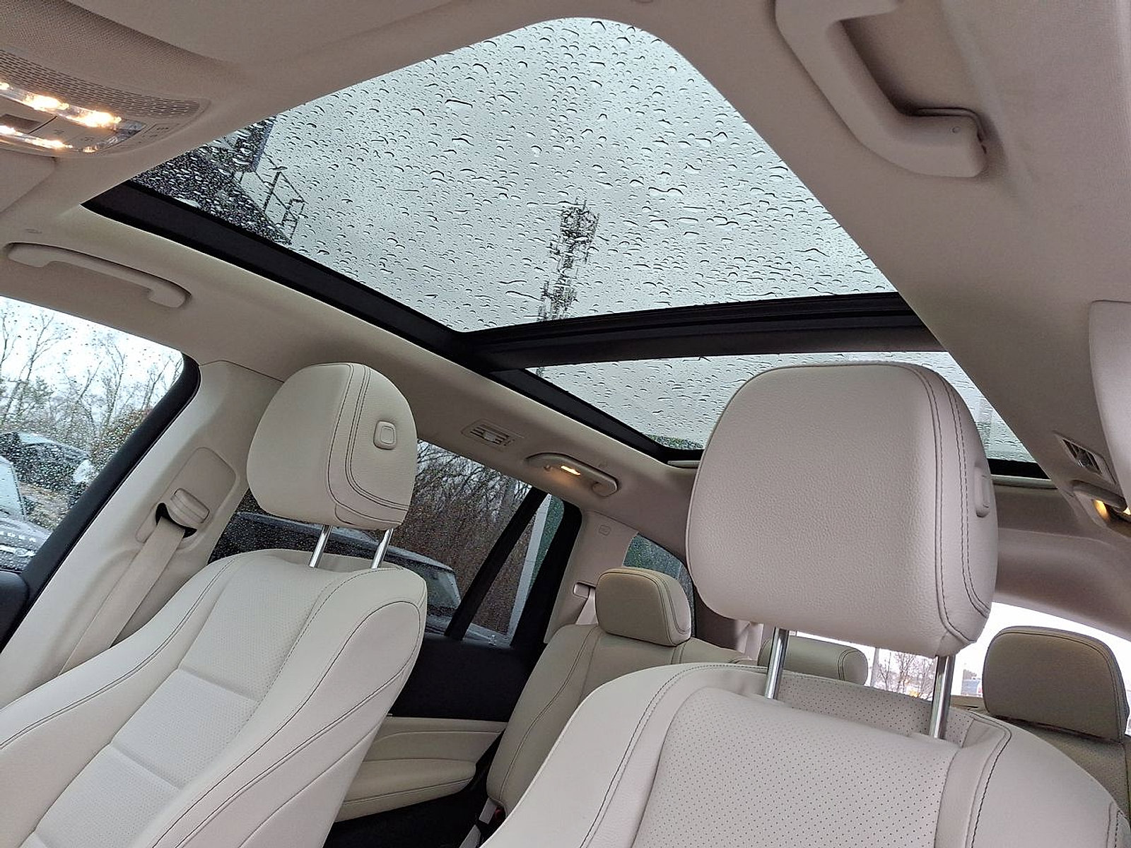 Used 2022 Mercedes-Benz GLS 450 4MATIC image 26