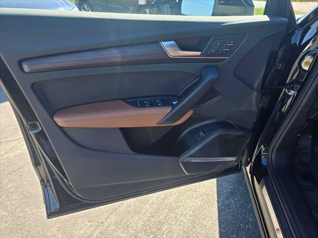 Used 2023 Audi Q5 2.0T Premium Plus w/ Premium Plus Package image 23