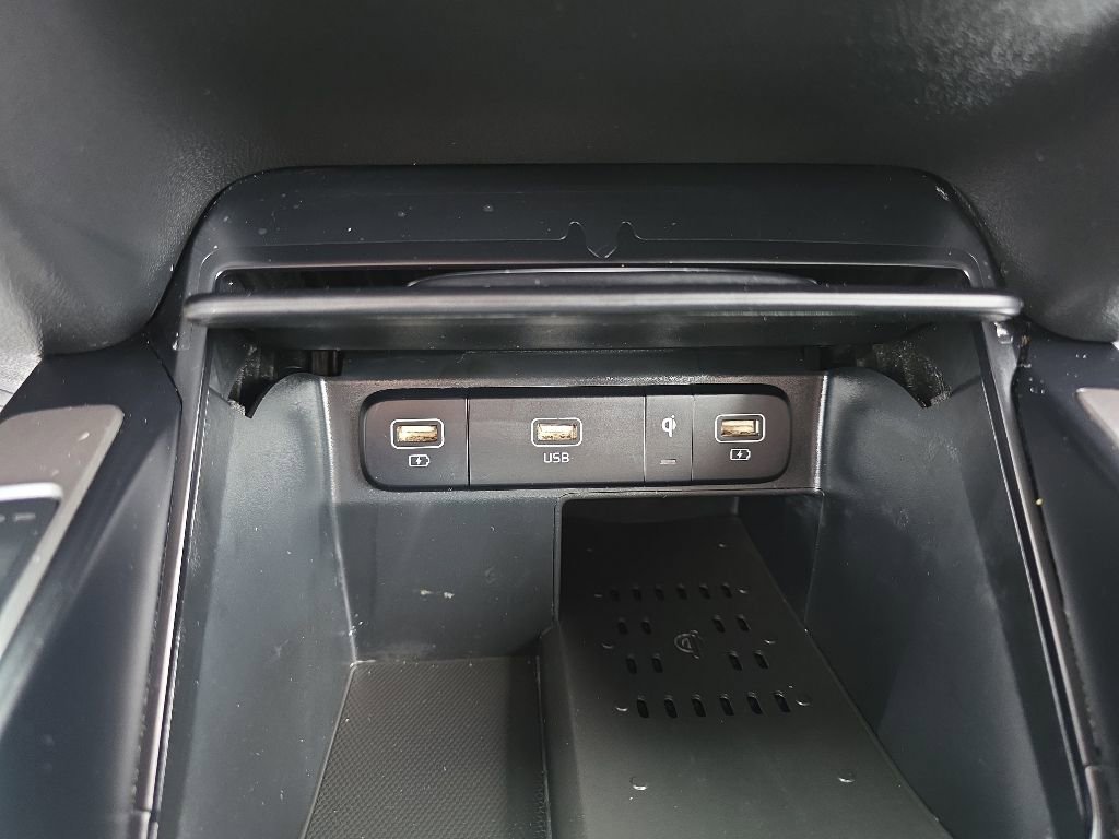 Used 2022 Kia Sorento EX FWD image 19
