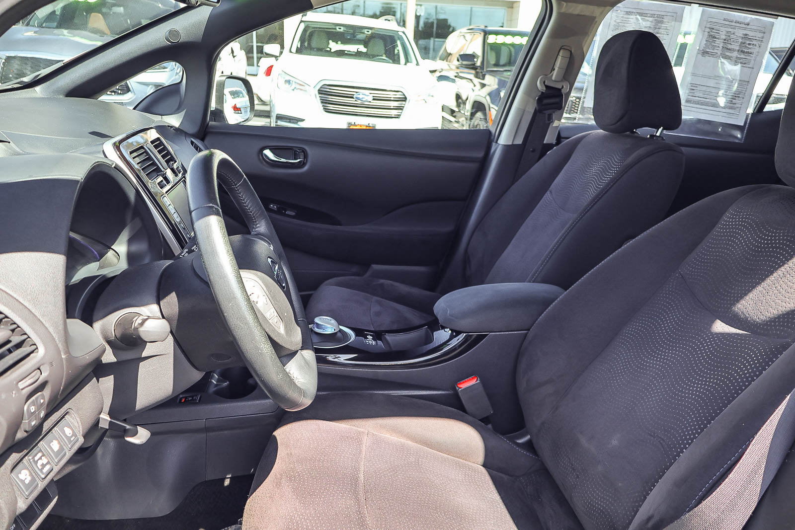 Used 2013 Nissan Leaf SV w/ LED & Quick Charge Pkg FWD image 13