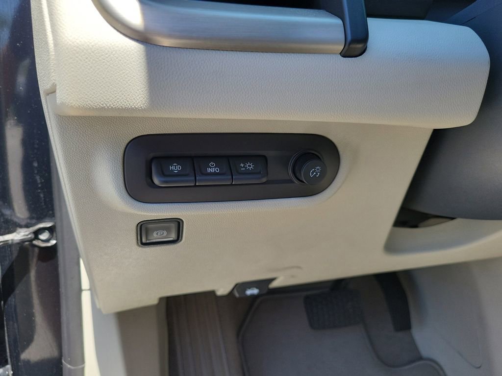 Certified 2023 GMC Terrain Denali w/ Black Diamond Edition image 26