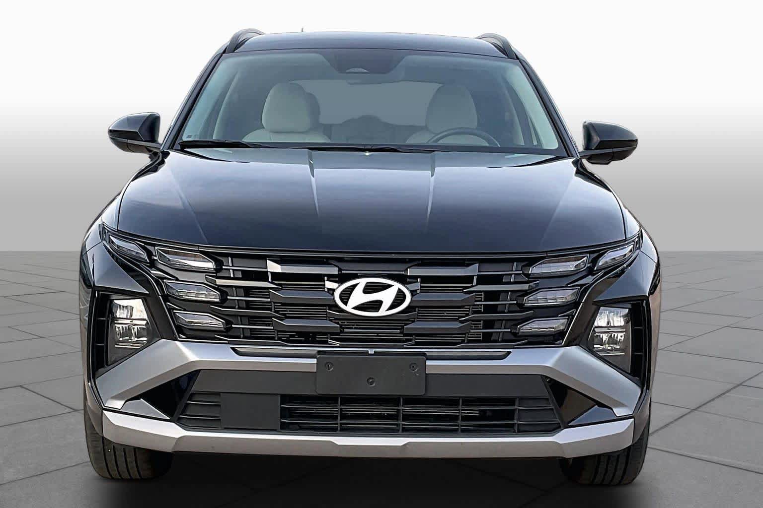 Used 2025 Hyundai Tucson SEL FWD image 5