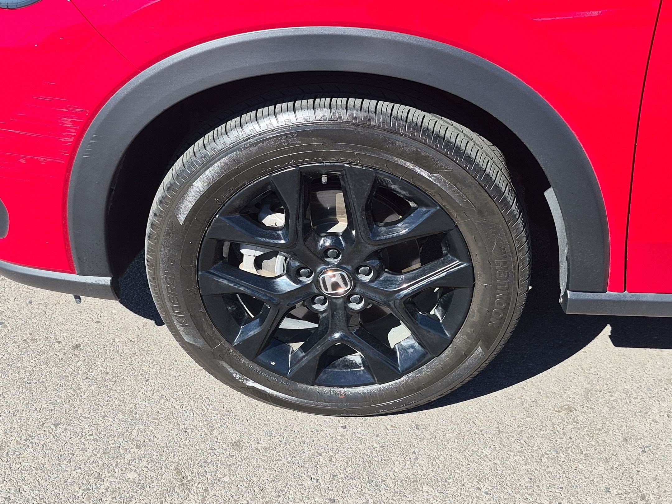 Certified 2025 Honda HR-V Sport image 13