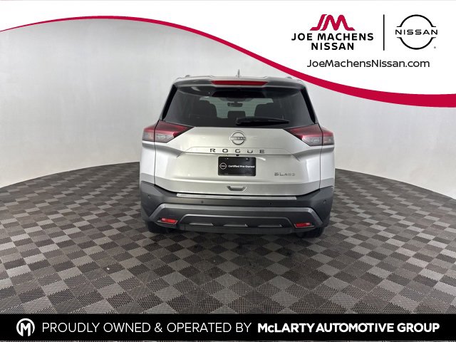 Used 2023 Nissan Rogue SL w/ SL Premium Package image 7