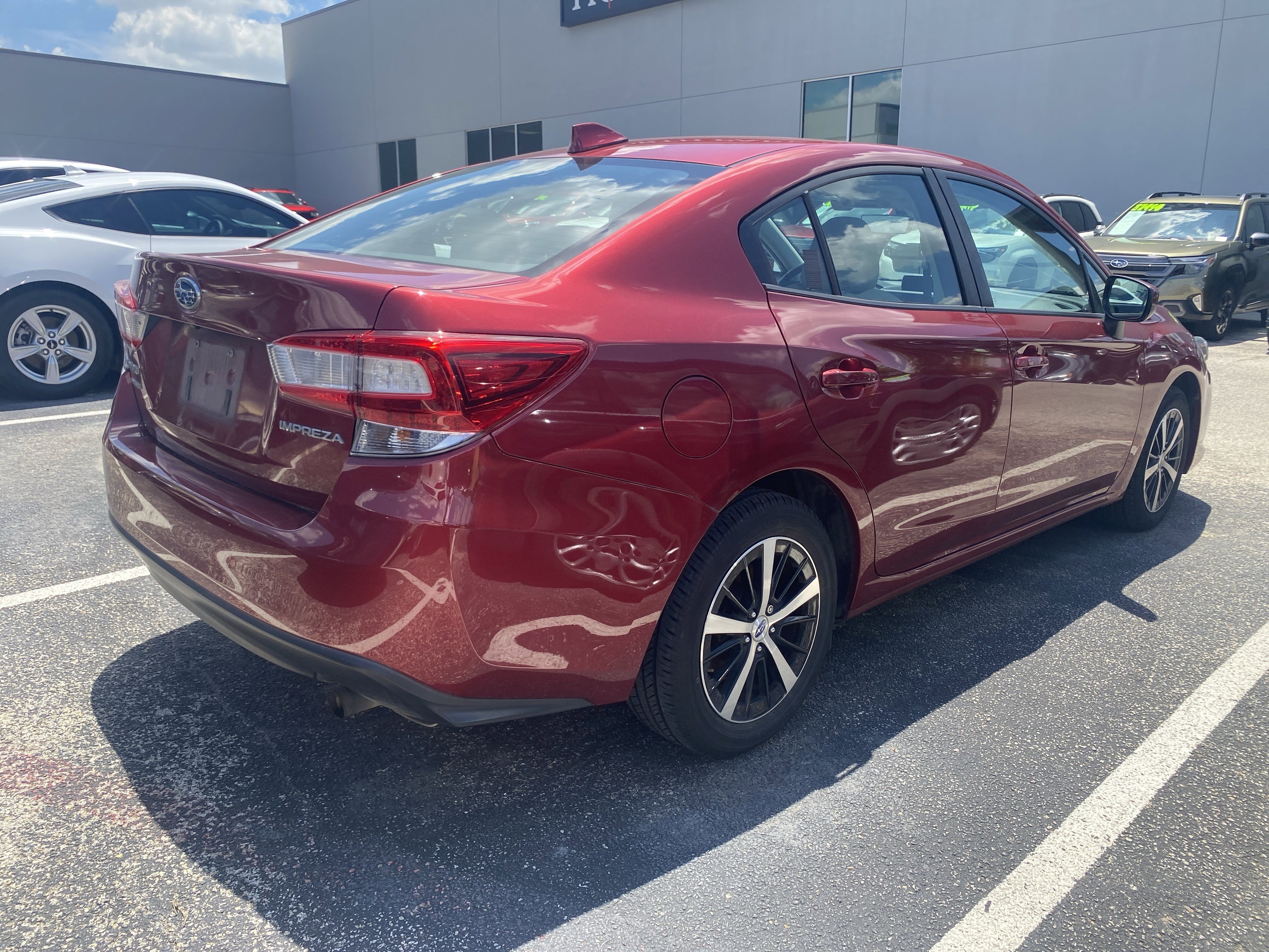 Used 2020 Subaru Impreza 2.0i Premium AWD/4WD image 6